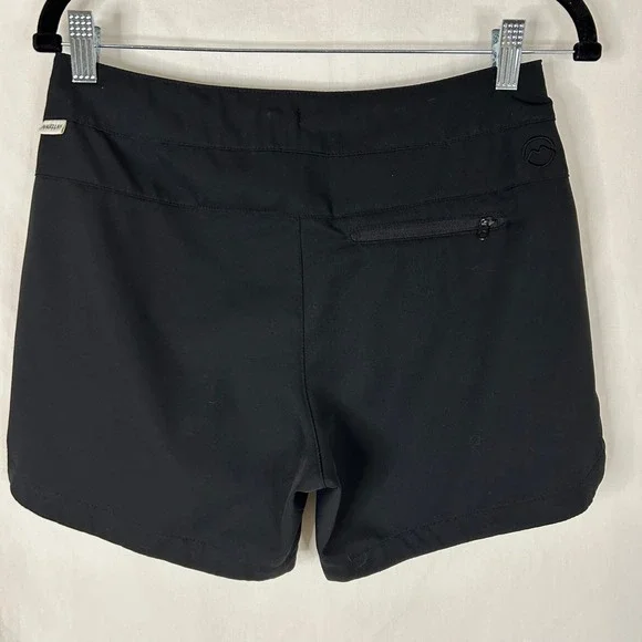 Magellan Outdoors Womens Black Active Shorts Size XS Polyester Zip Pocket - Picture 4 of 7